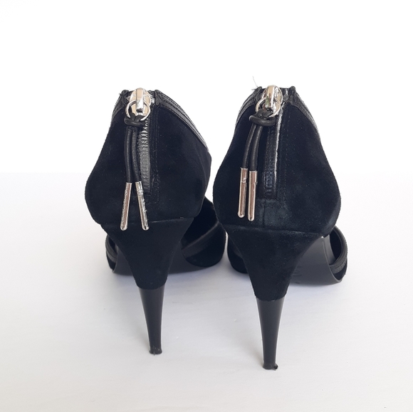 L.A.M.B Heels Suede Leather size 9 Black - Picture 4 of 9